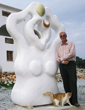 Spirit Woman sculpture